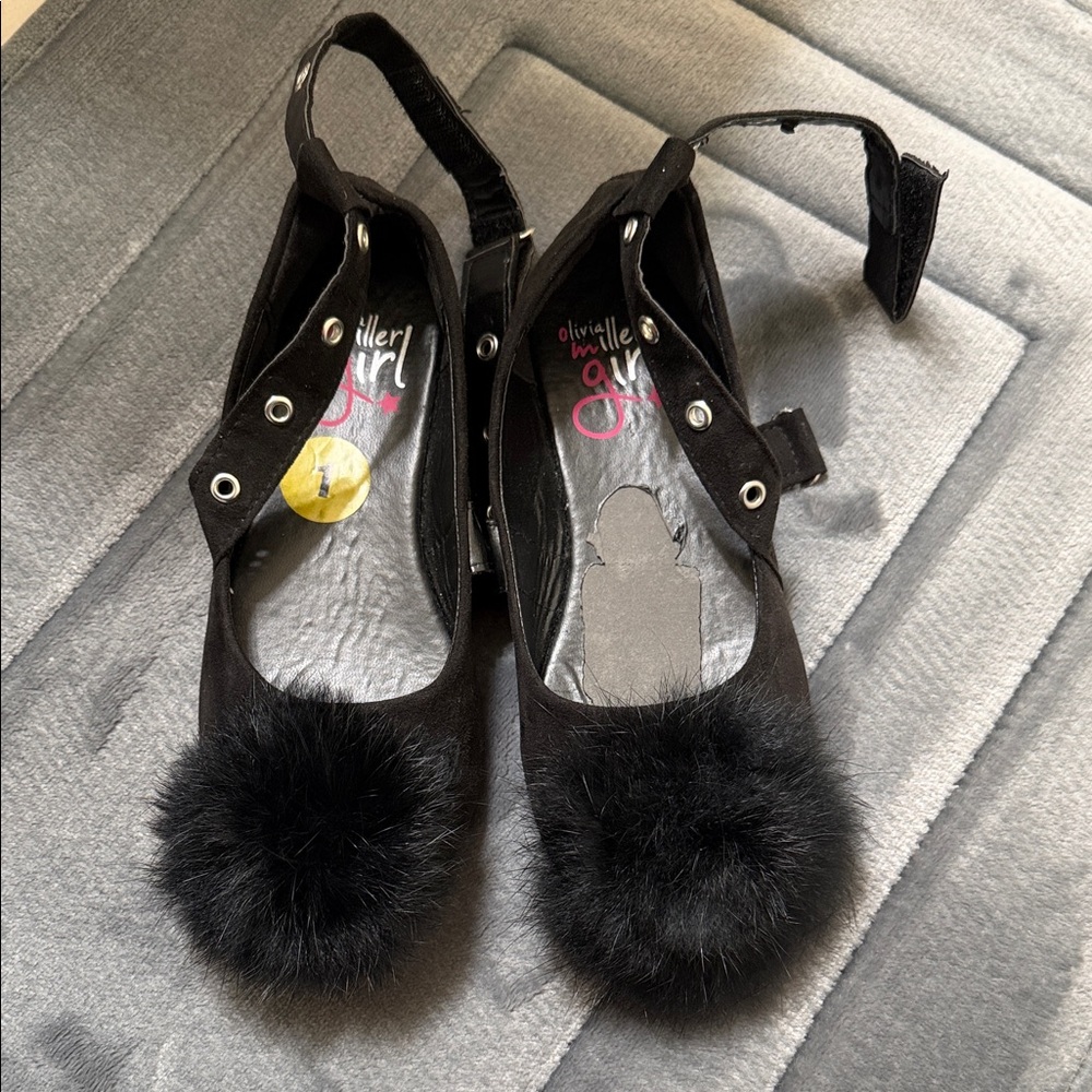 Olivia Miller Girl Black Flats with Pink Accents